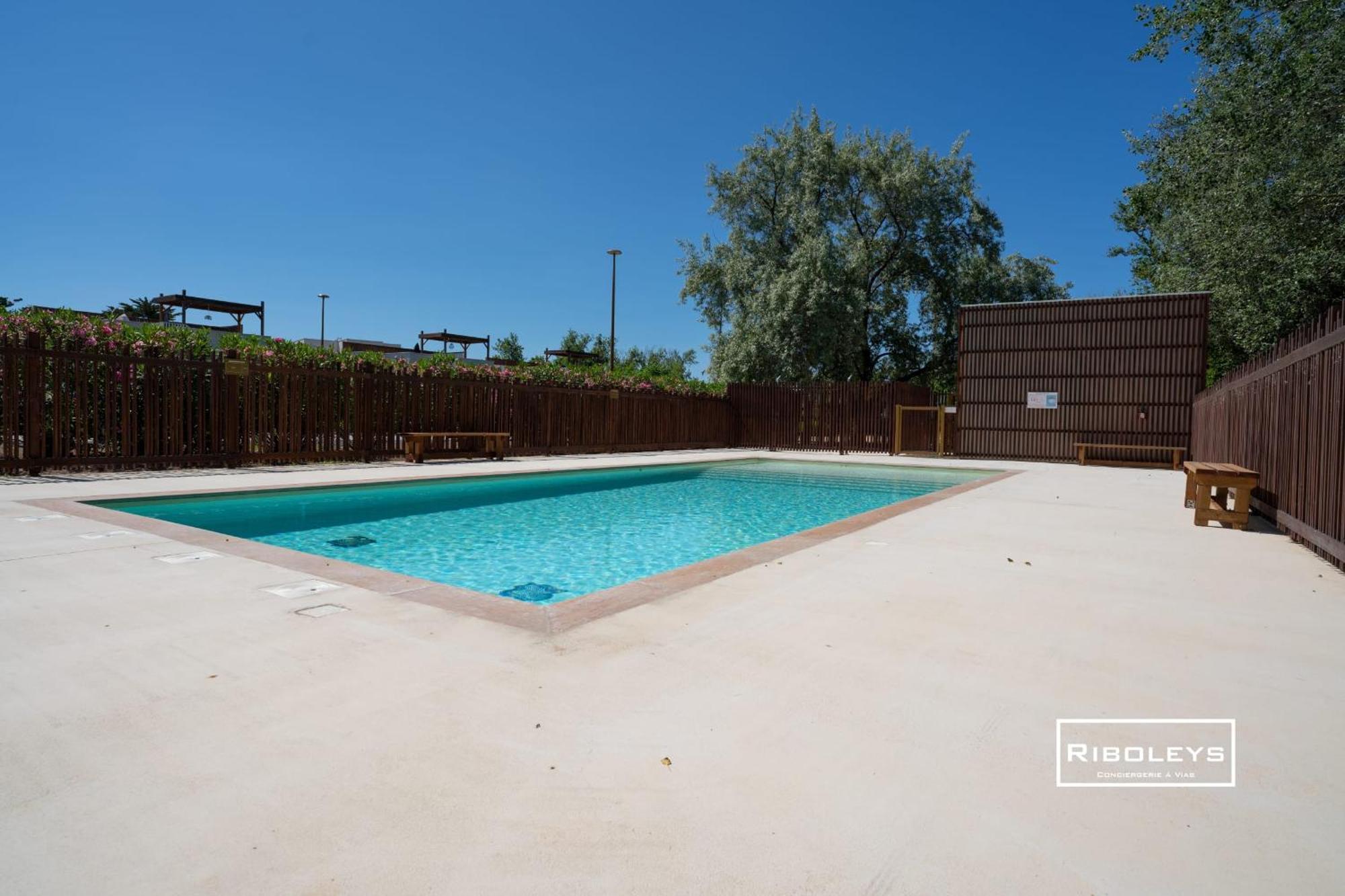 T4 Climatise Avec Piscine A 400M De La Mer ヴィア エクステリア 写真
